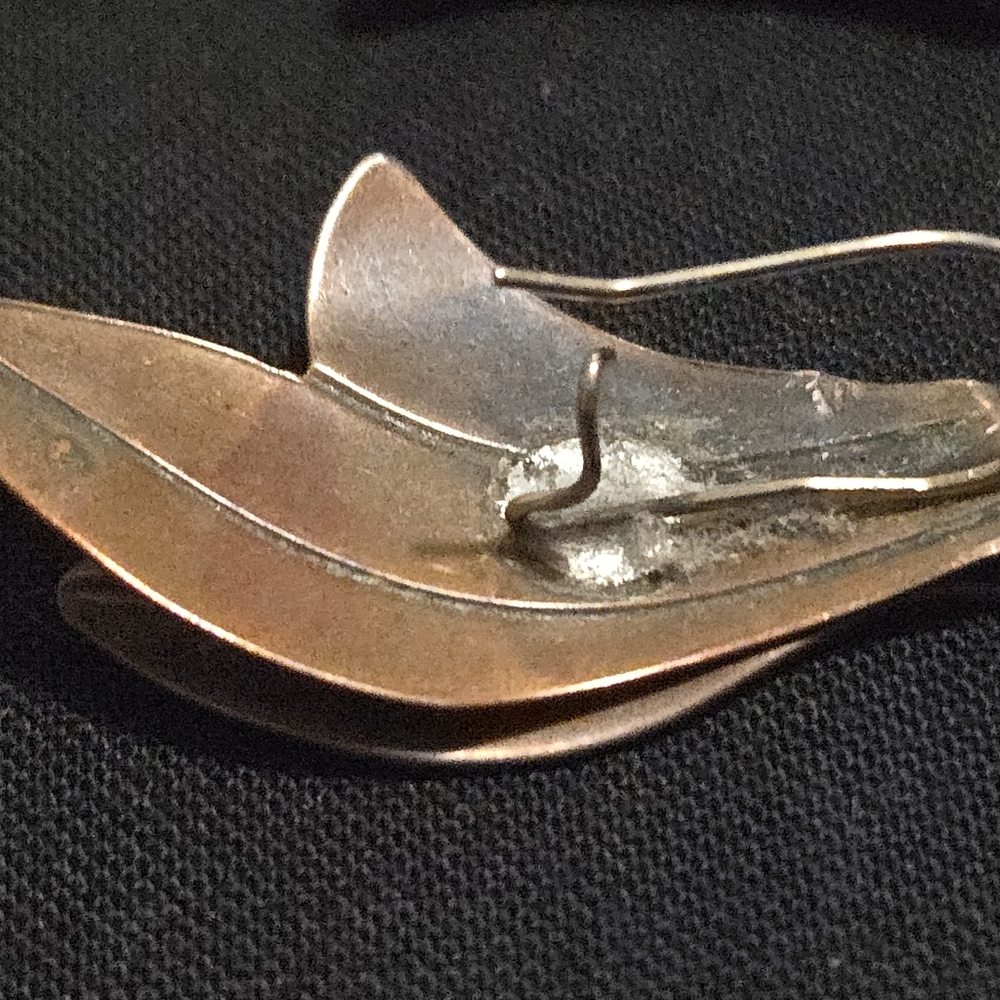 Vintage Artisan Crafted Copper Leaf Earrings - Picture 4 of 5